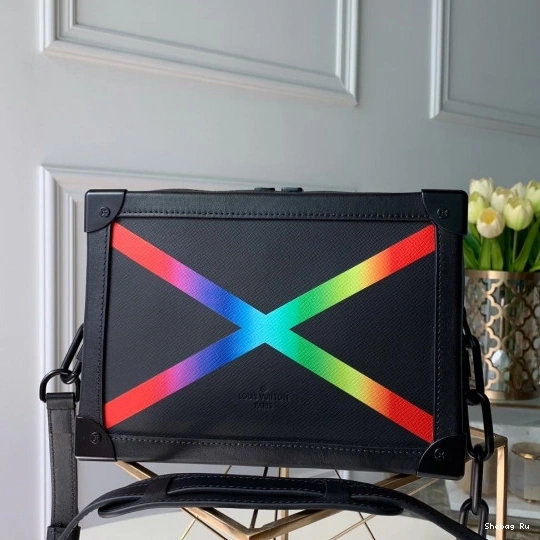 Louis Vuitton TRUNK SOFT 0814